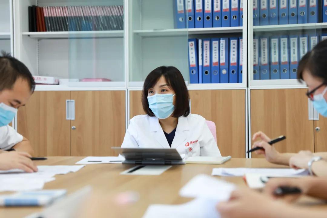 陽光網(wǎng)—薛妍：醫(yī)生要有溫度、有尺度、有深度