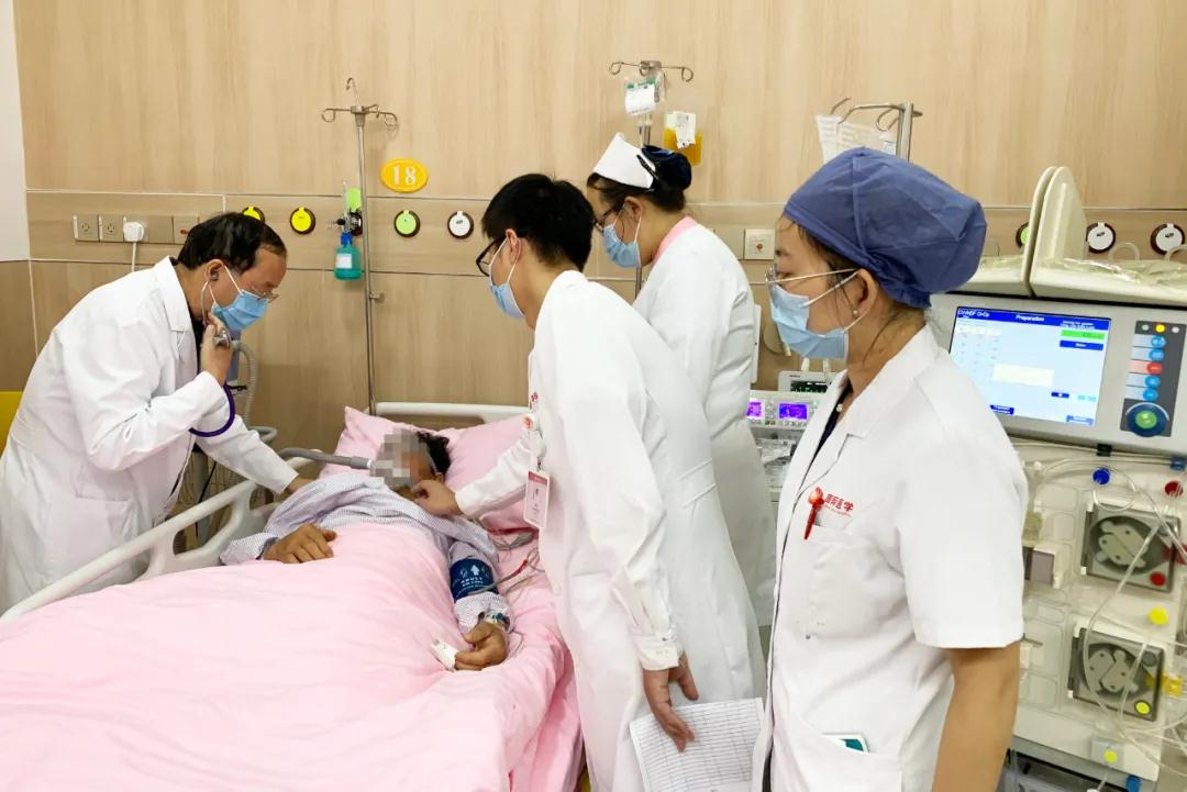 72小時緊急救治！64歲危重出血熱患者闖過生死關(guān)