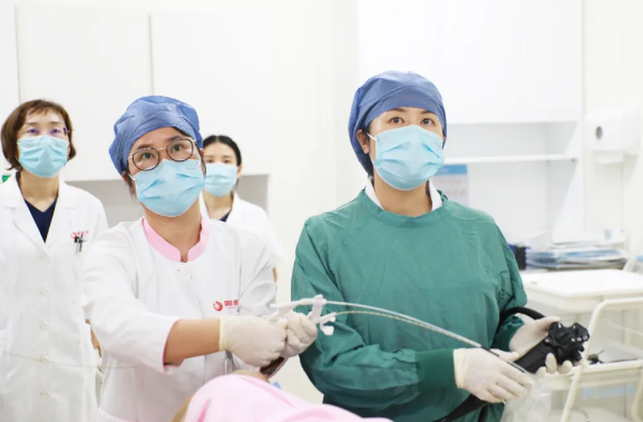 闌尾炎一定要做手術嗎？創(chuàng)傷小、無疤痕……來看看這個安全有效的內(nèi)鏡治療方法
